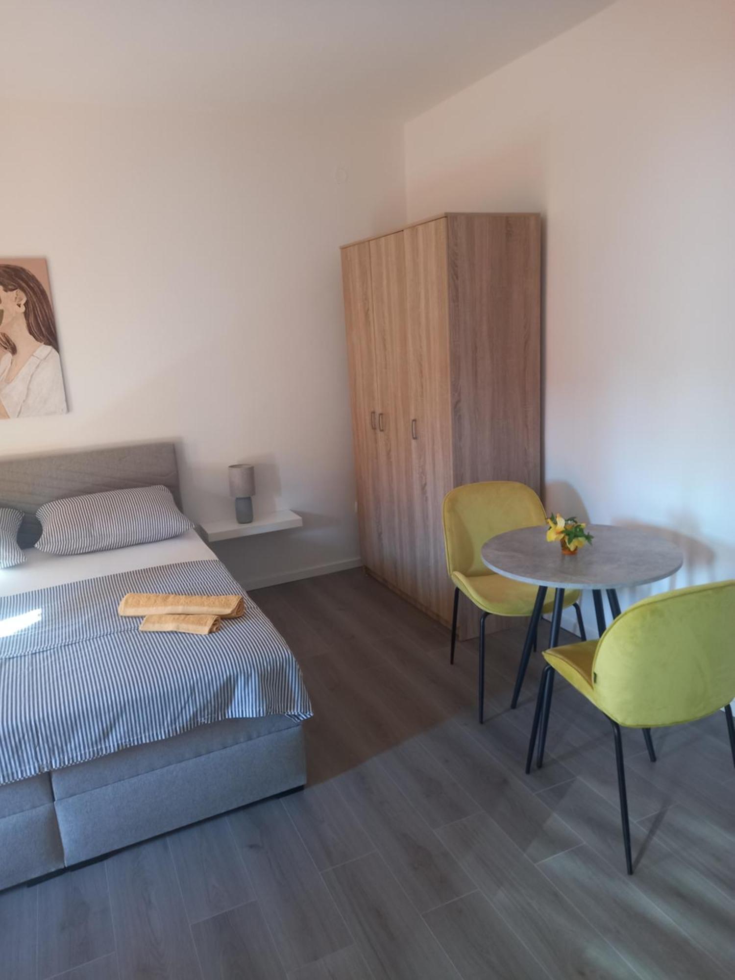 Ferienwohnung Dani Zadar Zimmer foto